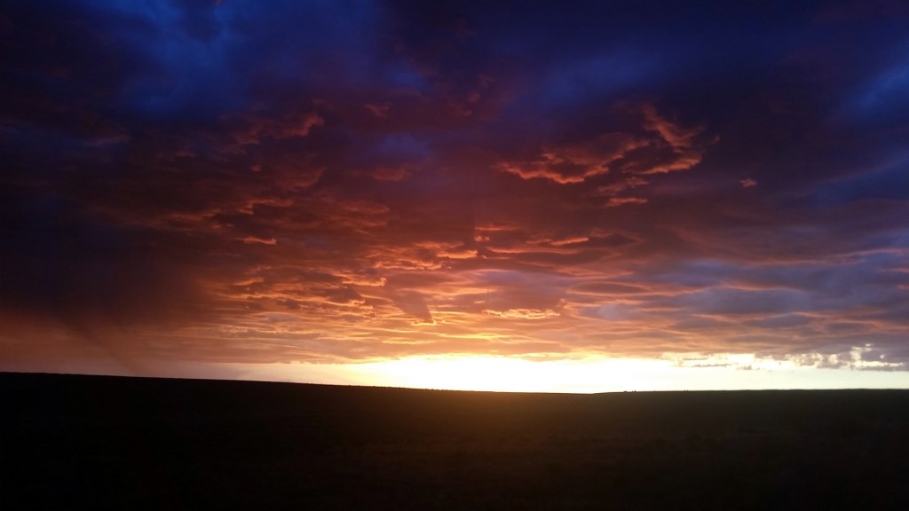 the sky seems bigger in the desert